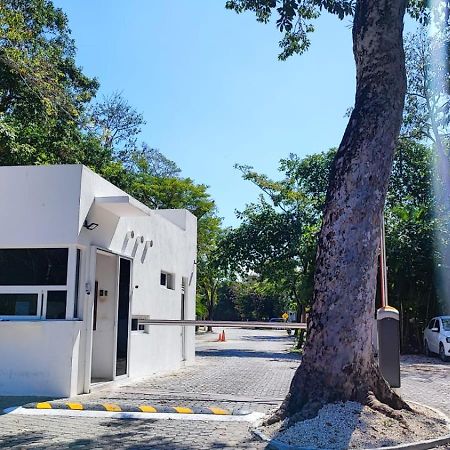 Beautiful House In Playacar 4 Bedrooms Beach Tennis Ac Playa del Carmen Bagian luar foto